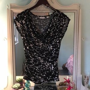 New York and company top!!